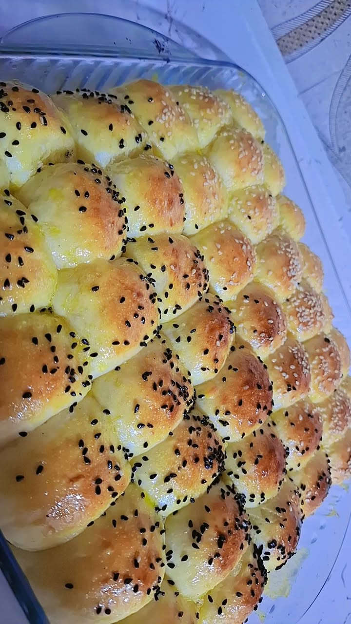 صنع كعكنا وحلوياتنا بحب، لنكون جزءاً من أجمل لحظاتكم وأحلى ذكرياتكم."9647509738547

نص مكتوب في الصور:
- بكل حب وجهد نقدم لكم الكيك والمعجنات الطيبة
- الرزق محسوم ومكتوب من الله عز وجل، ولا يمكن لأحد أن يمنع عنك رزقاً كتبه الله لك
- عشقي حسين الديلمي
- كيك الأميرات
- Nouran.5320244
- ***********
- Happy birthday, Nune
- الرزق مقسوم ومكتوب من الله عز وجل، ولا يمكن لأحد أن يمنع عنك رزقاً كتبه الله لك.
- عفاف حسين السياحي f
- كيك الأسرات J
- 61325244
- 738547
- مبارك النجاح
- زهو نبو