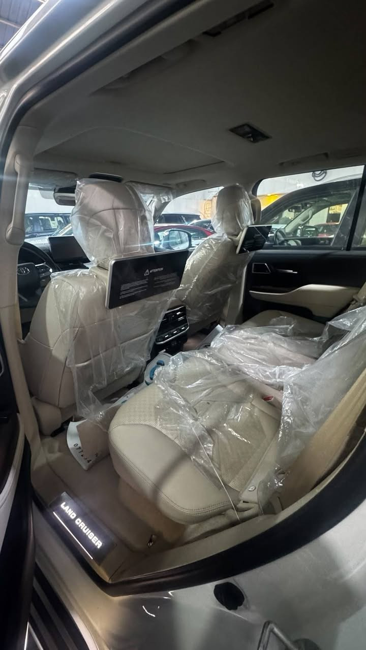 تحيه طيب السلام عليكم
الاندكروز 2025
فول مواصفات 
،،vX
لمتد فول مواصفات 
كشنات حزن مميوري 
4 كاميرات 
6 سلندر 
فول فول 
عداد المسافه 9 وضع زيرو 
رقم بغداد دولي باسمي تحويل مباشرة 
السعر 80 الف يعني 8 شدات 
اي استفسار 
***********
مكان بغداد البياع
