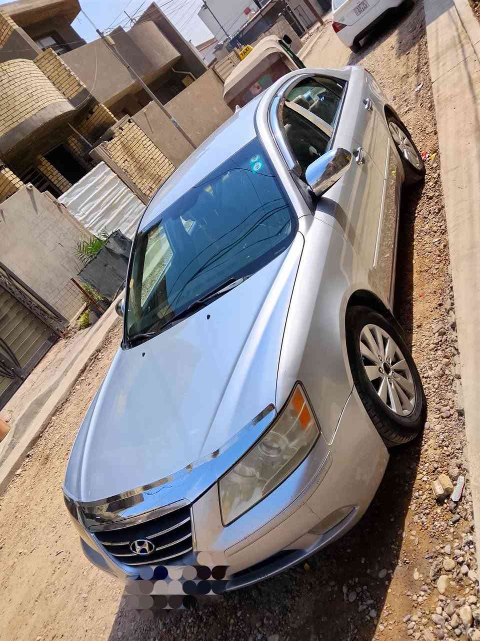 السلام عليكم للبيع سوناته المقدسة 2009 وارد امريكي محرك 2400 سياره مكفولاه فقط تكحيلات بدون ضرر بدون صبغ سياره نص مواصفات تحديد مساره تحكمات ستيرن مانع انزلاق ترحيب سنتر لك اربع بوبع جام كهربائية جنطه جكات تبريد شرط ثلاجه رقم هزه جديديه صار اسبوع  تحويل ثاني يوم 4 تايرات جديده صار 20 يوم رقم ديالى موميز  مكان سياره ديالى شهربان المقداديه سعر 110 وبيه مجال للطيبين رقم الهاتف *********** اشعندك امروس نزل
