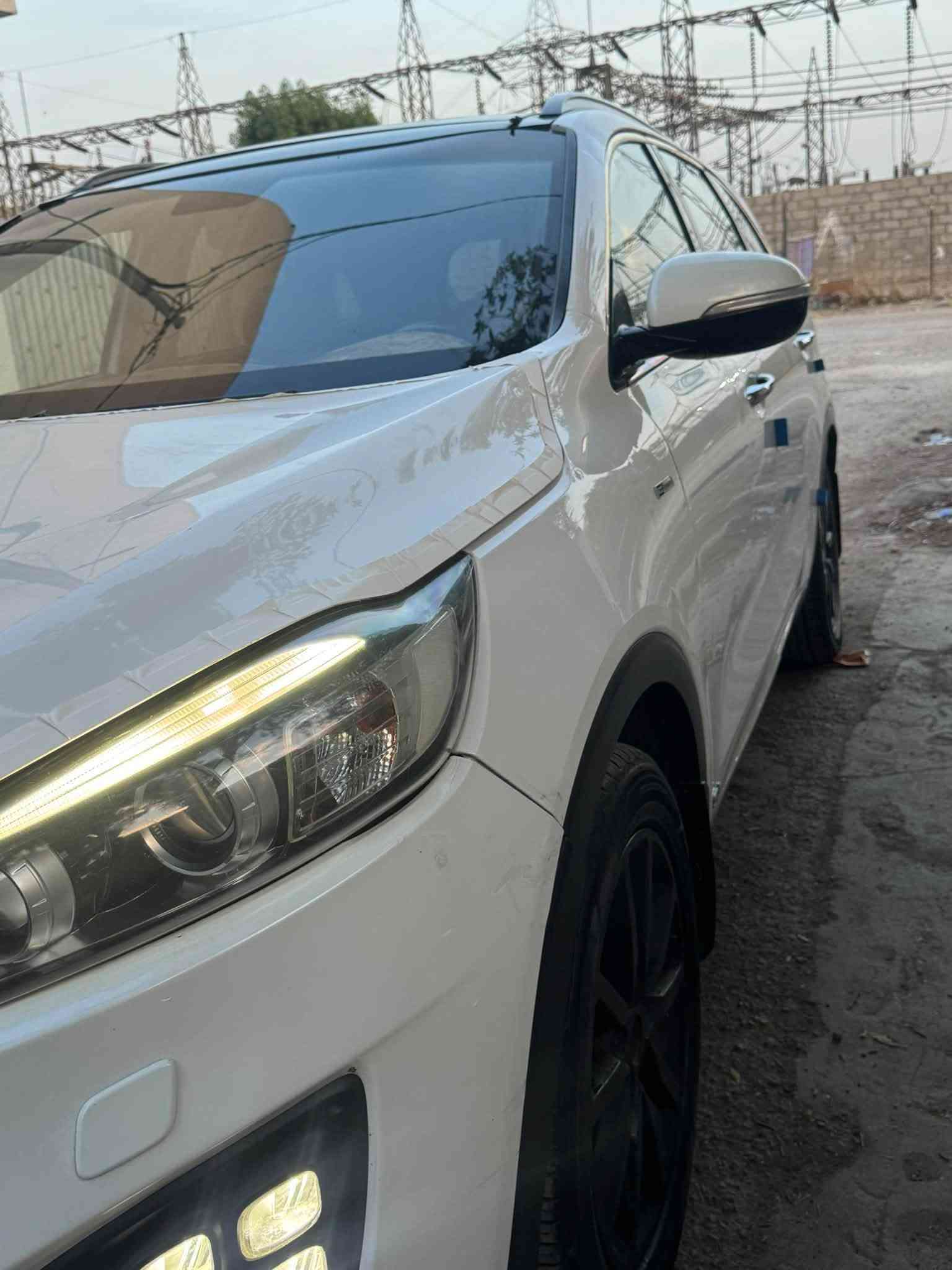 سورنتو شكل العشرين • ٢٠١٥ • فور ويل