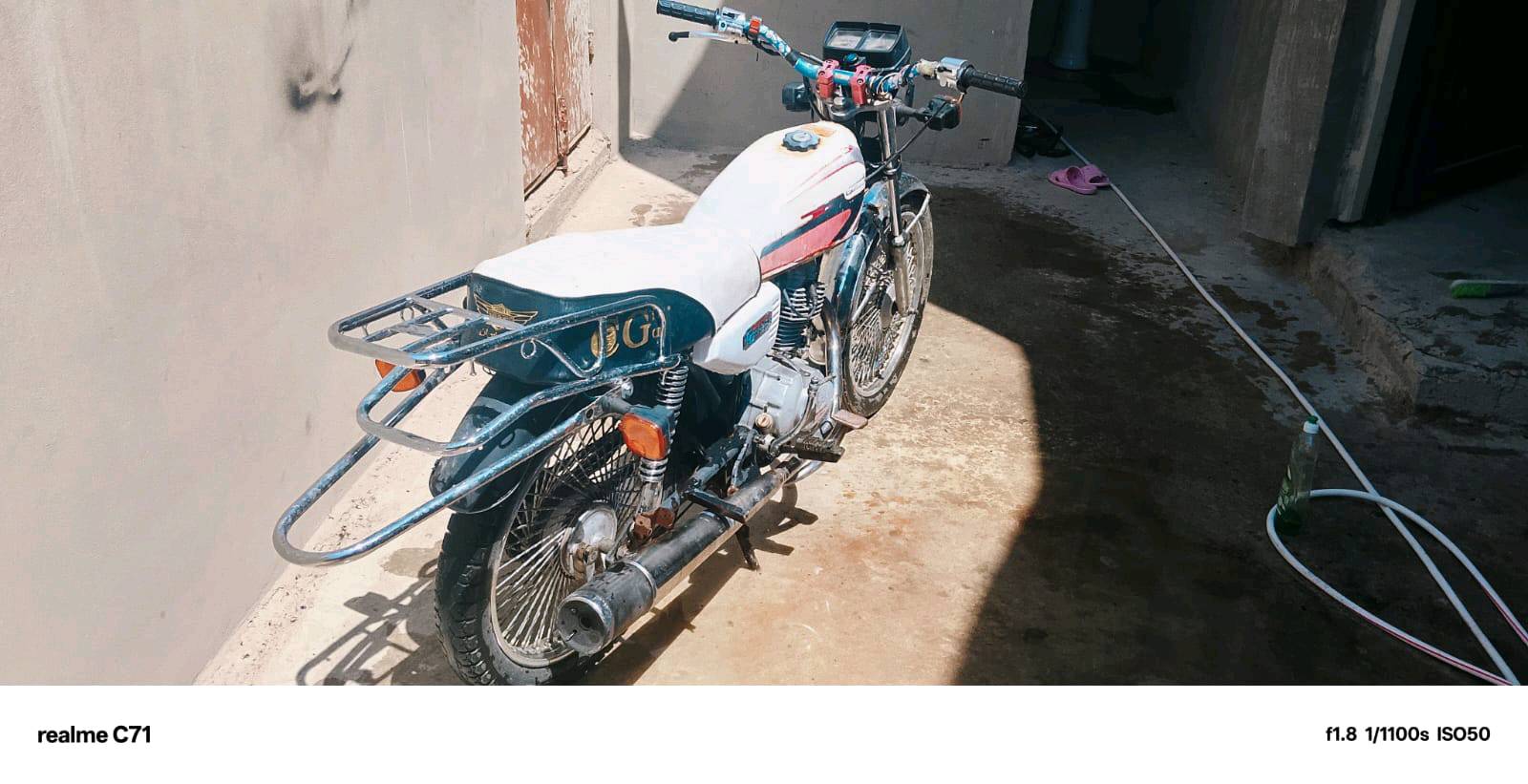 ماطور للبيع سخت السعر 250وبي مجال ‏‪***********‬‏