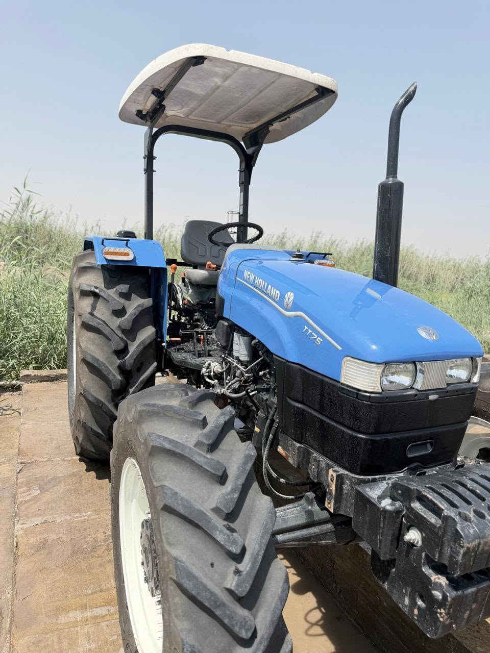السلام عليكم
انيو هولند 24
الحجم 75

مشتغله 400

رقم اربيل بسمي 

حت كابون كاز بيهه

مكينه جديده بس مرشه شاده

لاستفسار

***********
