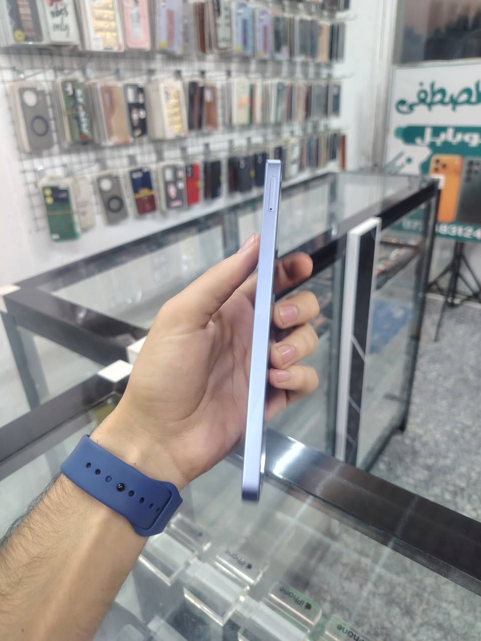 كلكسي A07 ذاكره 128 جهاز نضيف اخو جديد ملحقاته السعر 175 مكاني بغداد جسر ديالى القديم  توصيل داخل بغداد فقط *********** مكتب المصطفى
