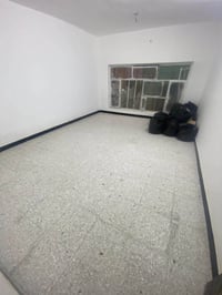 بيت للايجار • الضباط • ٥ غرف