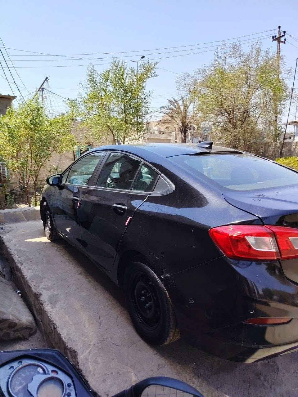 كروز موديل 2019 امريكي حجم المحرك 1400 

رقم بغداد باسمي. سعرهة 78وبيهة مجال 

صبغ 3 شبارة بقبق الجنطة فقط 

***********
