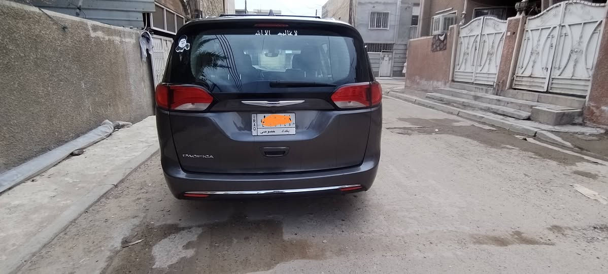 السلام عليكم
باسيفيكا مواصفات تورنج ال معروفة 2019 حادث سطحي بنيد وجاملغ أمامي صفحة السايق اهم شي بدون ايرباك السيارة بيها منظومة غاز ايطالية تانكي ٨٠ لتر يعني انسة البانزين والدوانز رقم بغداد بأسمي مكانها بغداد حي اور موبايل *********** واتساب سعرها مناسب ١٧٥
