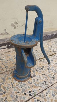 مضخة ماء • اصلية • عدد ٢