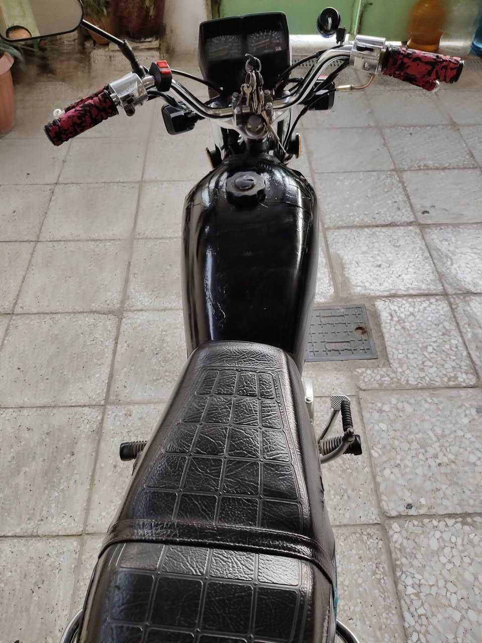 السلام عليكم 🏍️ دراجة ناما (Nama) موديل 2022 للبيع 🏍️
يا الله، توكلنا على الله.. للبيع دراجة ناما نظيفة جداً وبحالة ممتازة، ومواصفاتها كالتالي:
الموديل: 2022.
الحالة العامة: الدراجة  نظيفة، محرك شغال نغمة، وكهربائياتها كلها شغالة.
الاستخدام: استخدام شخصي  .
💰 السعر575 ألف دينار عراقي 💸
(وبيها مجال طيب للشراي الجاي  والي يجي يشوفها ما نقصر وياه)
📍 المكان: [كربلاء- طويريج -حي الجمعيه]
📞 للاستفسار أو التواصل: مراسلة الخاص أو الاتصال على الرقم: 
[ ‏‪***********‬‏]
رجاء الخاص ما متواجد بي 
دراجات_للبيع #ناما #سوق_الدراجات #العراق
