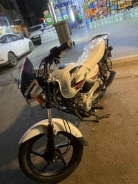دراجة بوكسر البيع مرقم بغداد تحويل مباشر مكان بغداد منصور رقم الهاتف 0...