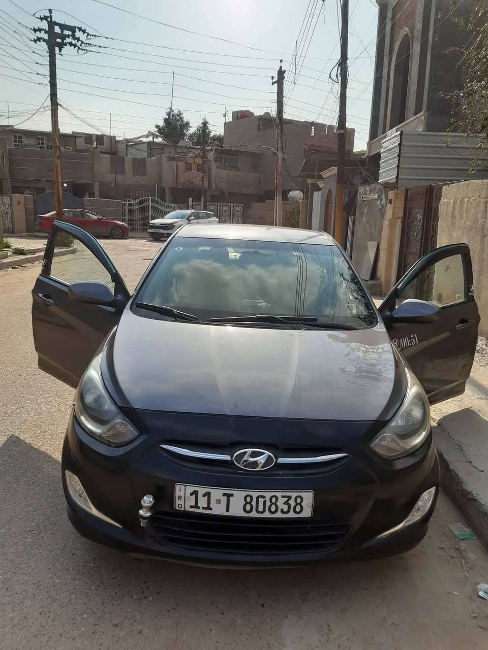 اكسنت  امريكي 2017
مكنيه gdi 1600
سنويه باسمي شرط تحويل
كير مكينة تبريد خير من الله 
ضربتها من امريكا بابين عكس السايق بيها جهة مصبوغة نفس ضربة امريكا 
سونار ناشرة
رقم بغداد 
ماشية ٨٥ ميل
السعر ٨٥ وبيها مجال بسيط 
بغداد الشعب قرب المحكمة 
للإتصال ***********
