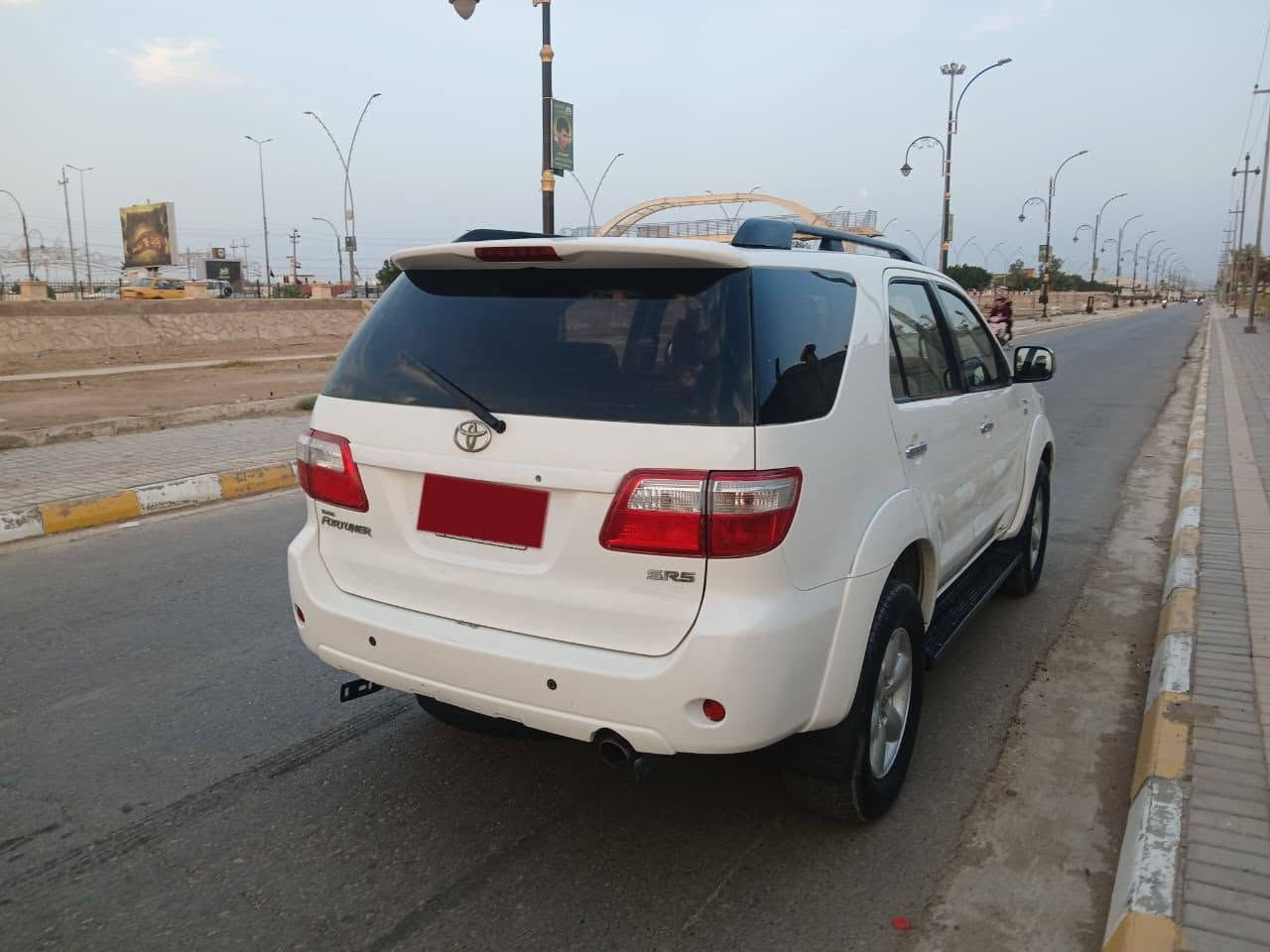 موديل ٩ رقمه بغداد بسمي سنويه لل ٣١ دولي ماشيه ٢٠٠ كفايه عامه اربعه سلندر شرط تحويل/مكاني واسط 
‏‪***********‬‏
