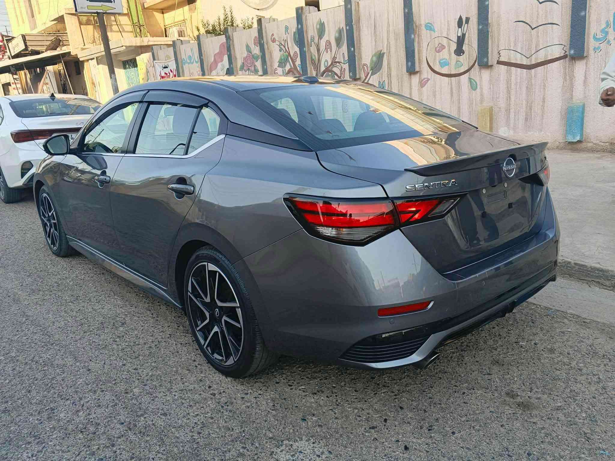 نيسان sentra sr+ 2024 للبيع
وارد امريكي محرك 2000

منفيس حرة

ضررها جاملغ يمين و حافية البوند صبغ

ماشية 12 الف كم 

السيارة فول مواصفات SR :

بصمة

دخول ذكي

تشغيل عن بعد 

فتحة سقف

مثبت سرعة

تحديد مسار

نظام المحافظة على المسار 

مانع انحدار 

مقعد السائق كهربائي

تدفئة مقاعد

كاميرا 360

نظام مراقبة النقطة العمياء 

رادار امامي خلفي

فرملة طوارئ تلقائية امامية خلفية

مستشعر وقوف امامي خلفي

ويل قياس 18 انتش

صرفية الوقود : اقتصادية جدا

رقم الشاصي بالصور ادناه 

الموقع: معارض الموصل الجديدة

للتواصل الاتصال على الرقم ادناه او واتساب:

***********
