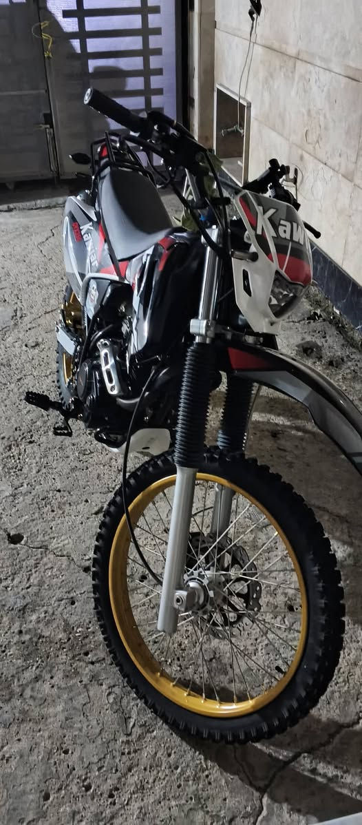 سلام عليكم دراجه كايوار مديل 2025
للبيع محرك 250cc
كفاله عامه أوراق معرض 
***********
