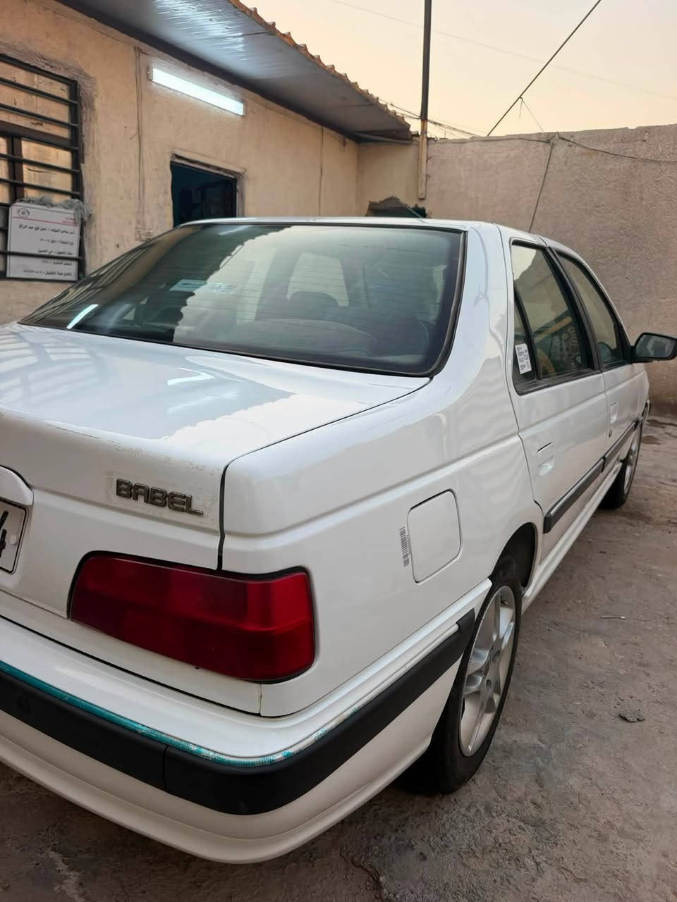 السلام عليكم 
بيجو بارص 2022 
حادث جاملغ الامامي صفحة الصدر شبر بارد فقط والبنيد القفل طاك مافاد بي لحيم بدلته القديم موجود وتصوير من بدلته موجود بالنشر سياره كلشي مناقصها عنوان بغداد قرب علوة الرشيد السعر 68 بيها مجال 
***********/ واتساب
