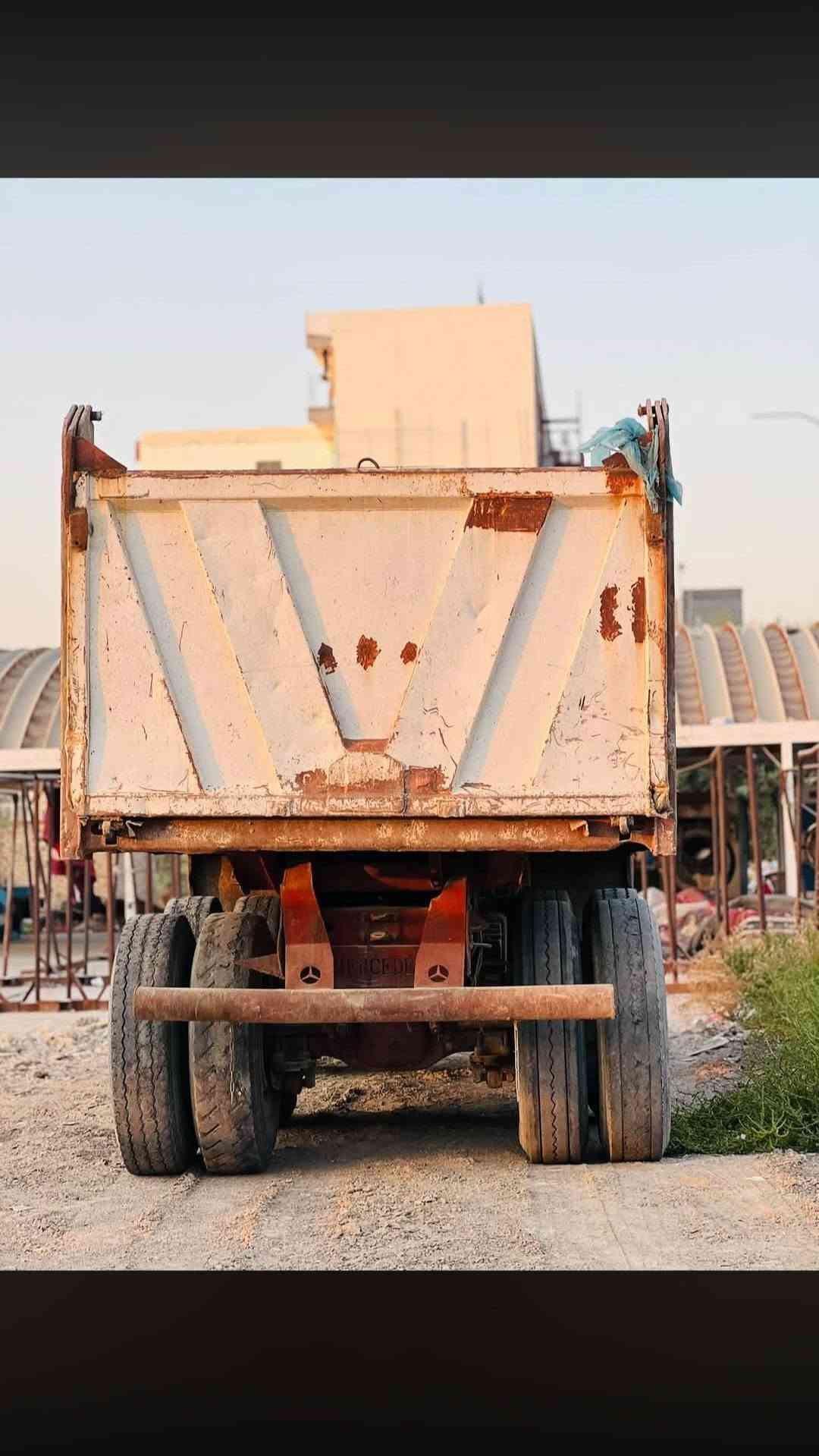 سلام عليكم البيع بدي مال قجمه خمسة و ربع بدي جديد السعر 45 وبيه مجال الرقم ***********
