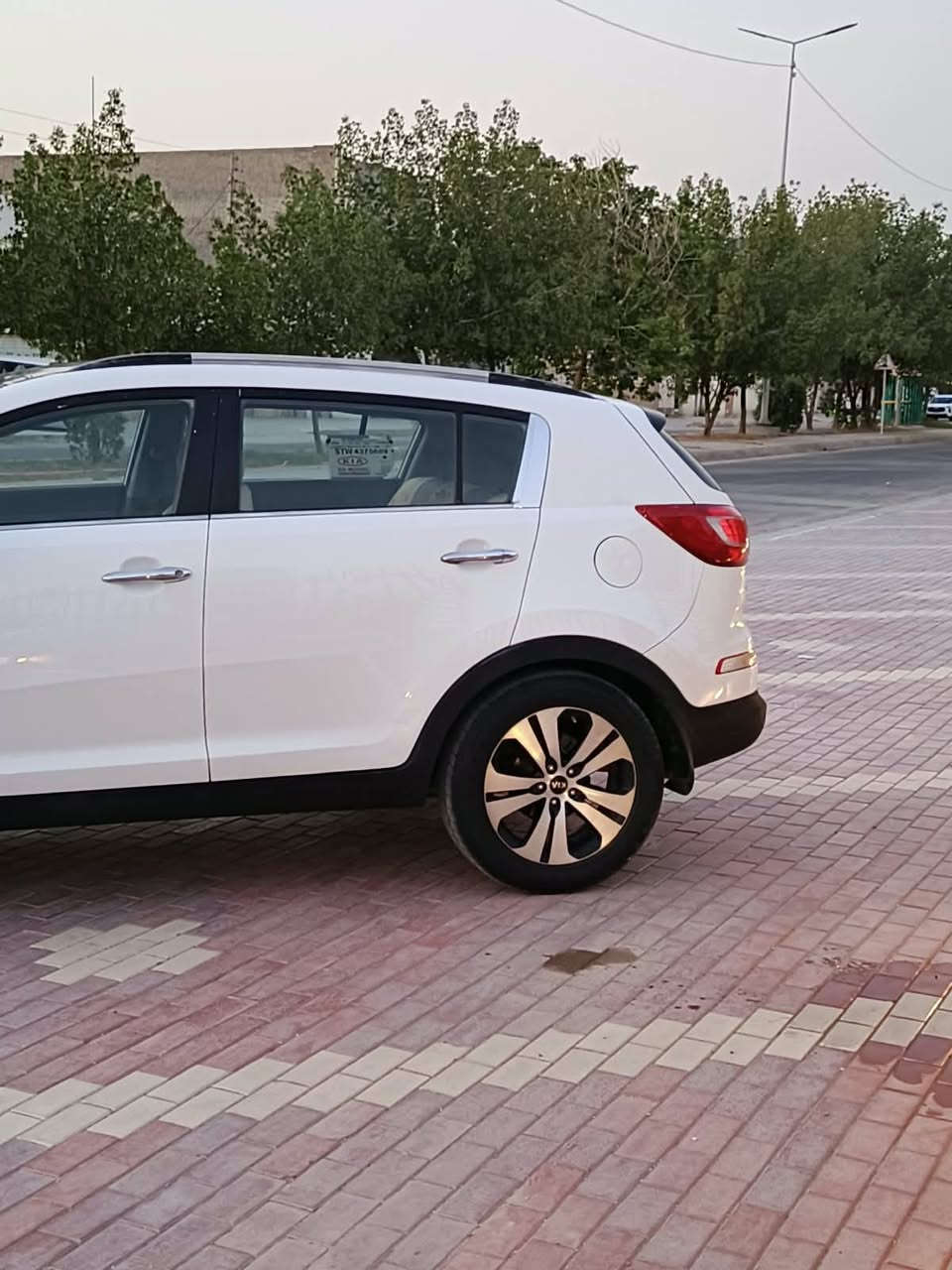 سلام عليكم للبيع سبورتج موديل11خليجي فول مواصفات بنرامة شاشه كامره تحكم ستيرن سيره جديدة رقم كربلاء نكليزي بسمي تحويل مباشر سيارة بيهة ملاحظه صبغ بصيطة محرك 2000دوش سعر 125بيهة مجال مكان كربلاء ***********
