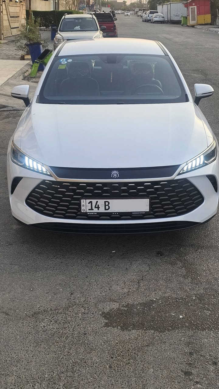 السلام عليكم
BYD كن بلاص 
رقم بصره حره تحويل ثاني يوم 
ماشيه 26 KM مكفوله السياره 
العنوان بصره 
السعر 122 وبيها مجال 
رقم الهاتف ***********
