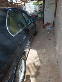 ٥٢٥ • رقم بغداد • لون اسود