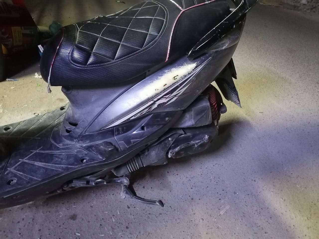 ماكس ثعلب نكره سلف وهندر كهربائيات شغاله دبلات حلوه ستاند صفح وتعليك مابيها نقص قفل جنطه وستيرن السعر ٤٠٠
الشراي يتصل
***********
