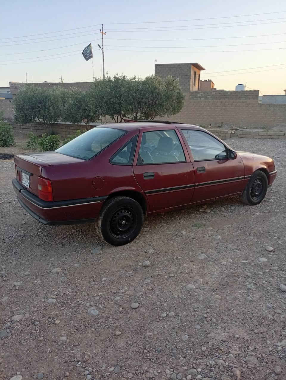 أوبل فكتره حجم 20 بدون صبغ فقط دوائر مصلحه موديل 92رقم نينوى الماني سنويه عضم للغايه 2027 كير ومحرك بحاله جيدا السعر 35مجال استفسار ***********.جامات أمامي كهرباء أربع دسك
