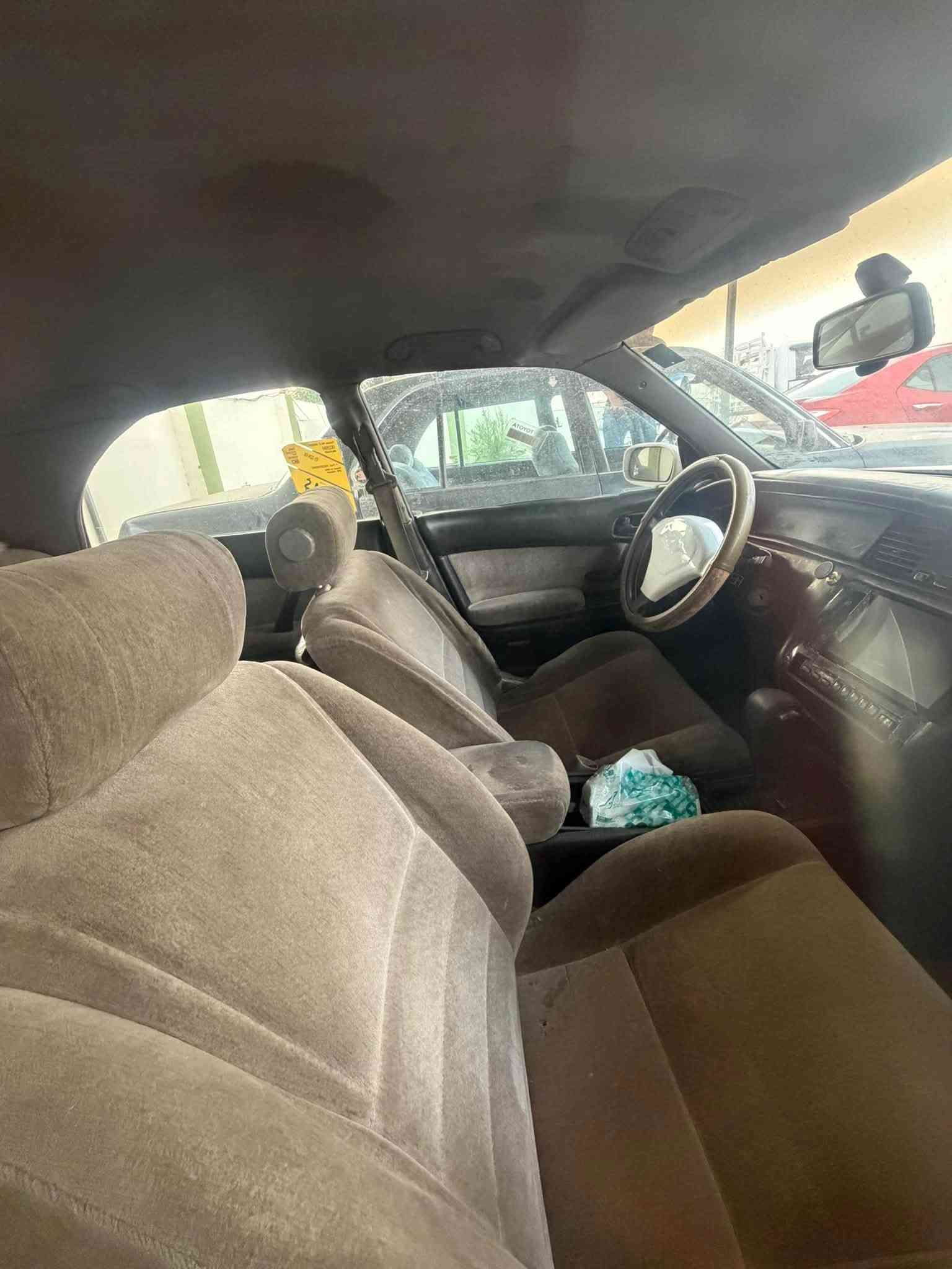 السلام عليكم 
بطه للبيع جديده ونظيفه
موديل 93
هزه وأرقام جديده 
شرعيها اني 
محرك كير شرط كهربائيات كلها شغاله 
تبريد شغال جديد شرط 
سياره مصروف عليها كلشي 
المكان الشرقاط الخضرانيه 
السعر 45وبيها مجال 
رقم الهاتف ***********
