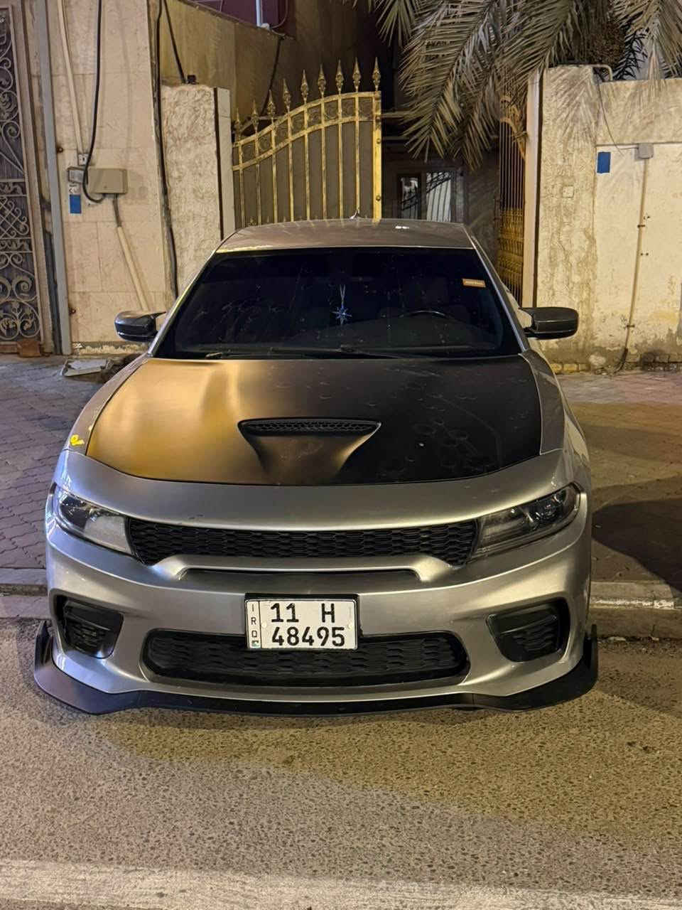 🔥 دوج جارجر RT 5700 | موديل 2018 🔥

🇺🇸 وارد أمريكي
السيارة على إيدي ونظيفة ومعتنى بيها.

🔧 المواصفات والحالة:
• المكينة والكير على وضع الشركة
• المكينة مسويلها إعادة قبل 4 أيام
• حادثة جاملغ خلفي + جاملغ أمامي أيمن
• 4 قطع صبغ بالعراق
• الشاصي لغد، كفالة
• بدون إيرباك
• رقم بغداد دولي وباسمي
• الهزة والسنوية كلها جديدة عليها

⚙️ التعديلات والكماليات:
• منظومة غاز ألماني أصلي
• صرف كزوز SRT أصلي
• لايتات أمامية زينون أصلي
• إنارة داخلية LED وتغيير ألوانها عن طريق التلفون
• تخم تاير جديد قبل أسبوع
• راديتر Racing مال SRT
• شاشة كبيرة + Apple CarPlay
• تدفئة مقاعد + ستيرن
• فيتر مري
• بنيد عليه لاصق أسود طافي
• صبغ دعاميات أمامي وخلفي
• وايد بدي
• تشغيل عن بُعد
• شفتات ستيرن
• وبيها هواي تعديلات إضافية

💎 سيارة مرتبة، نظيفة، وتستاهل المعاينة.
السعر 169
📍 الموقع: البصرة
📞 *********** البصرة, العراق
