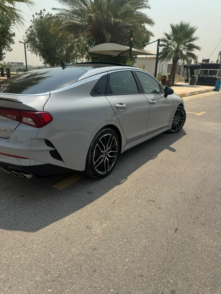 عـــلـئ بــــركـــة الـــلـــه
نــوع الــمـركـبة:- K5 - GT سمنتي
الـــــمــوديــــل:-2023
حــجـم الـمـحرك:- Turbo 2500
الــــعـــــــــداد:60الف
الايــــربــاكـــات:-سليمة 
الـــــــوحـــــــة:- بغداد (حرة )
بصمه تشغيل + ابواب
تشغيل عن بعد ( Remote Start )
بنوراما فتحتين 
داخل جلد ( جملي مختمة GT)
كشنات كهربائيه مع تدفئه مختم GT
تحكم ستيرن جهـتين
شحن لاسلكي
لايت زينون ٣ عدسات ديناميكي
كشافات زينون
بك لايت لد متصل
رادار امامي + خلفي + جانبي
نظام النقطه العمياء مع تحذير الاصطدام مع خاصيه التوقف التلقائي 
مثبت سرعه ذكي تفاعلي مع الرادار
نظام كشف حركه المرور الخلفيه
مساعدة البقاء في المسار 
مساعد الخروج الامن عند فتح الابواب 
شاشة وسطية تدعم Apple CarPlay & Android Auto 
درايف مود ٤ وضعيات للقياده Normal,sport,sport plus ,custom 
نظام ترحيب عند الاقتراب
فتح الجنطه عند الاقتراب
بعد هواي مواصفات 
الضرر  - جاملغ امامي ايسر فقط
للاستفسار 
الرقم ؛***********
***********.
