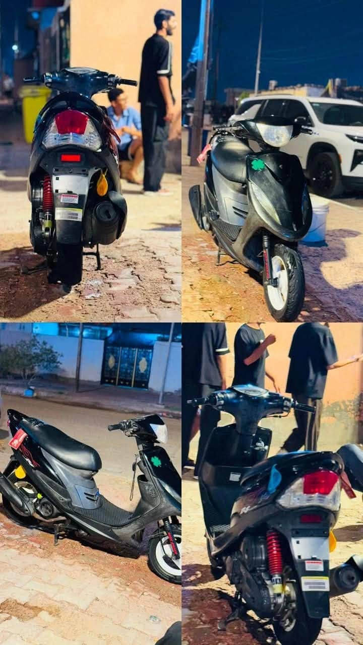 دراجه ماكس للبيع كفاله عامه مامفتوحه سعر بلخاص العنوان البصره 5ميل الكندي رقم الهاتف ***********
