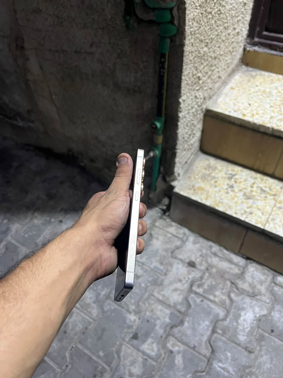 الترا.  اس 25-ذاكره 256جهاز كفاله شخط مابي جديد مكاني بغداد شارع شيخ عمر قرب لطفائيه رقم*********** شراي يتصل  سعر مليون 250
