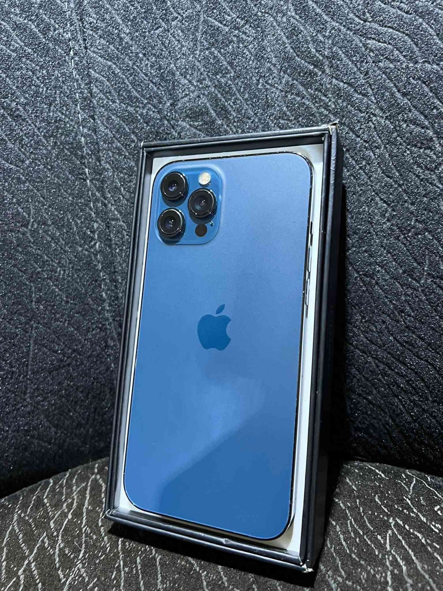 ايفون 12 برو ماكس • ١٢٨ • بطارية ٧٩٪