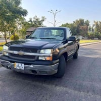سلفادور ٢٠٠٣ • مكينة ٥٣٠٠ • رقم بغداد