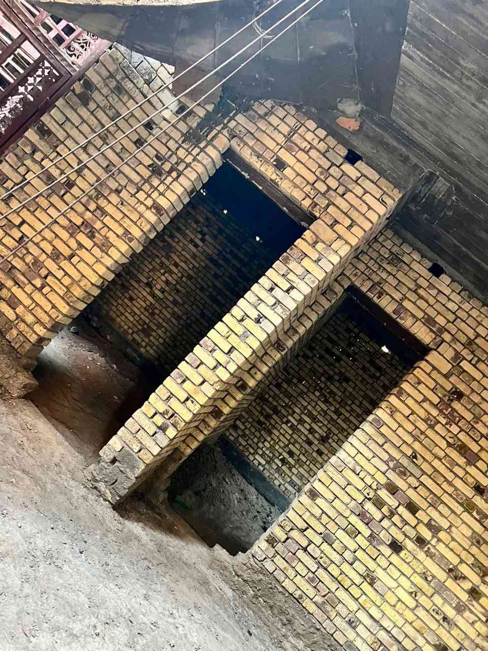 الهيكل للبيع في حي الأمين الأولى طابو زراعي سند 25 خلف بانزين خانه  الشموس  شارع العيساوي يبعد عن الشارع العام 75 متر المساحه 200 متر الواجهه 10والنزال 20  بناء درجه اولى مسجل في البلديه مقاطعه /249 /10 اتصال على ***********
