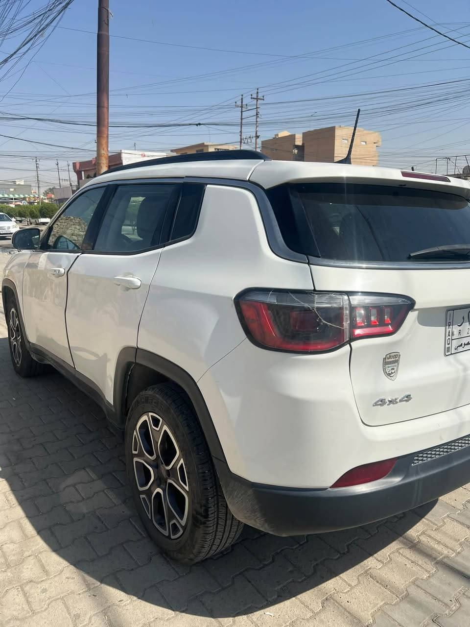 جيب كومباس • ٢٠١٨ • ورقة