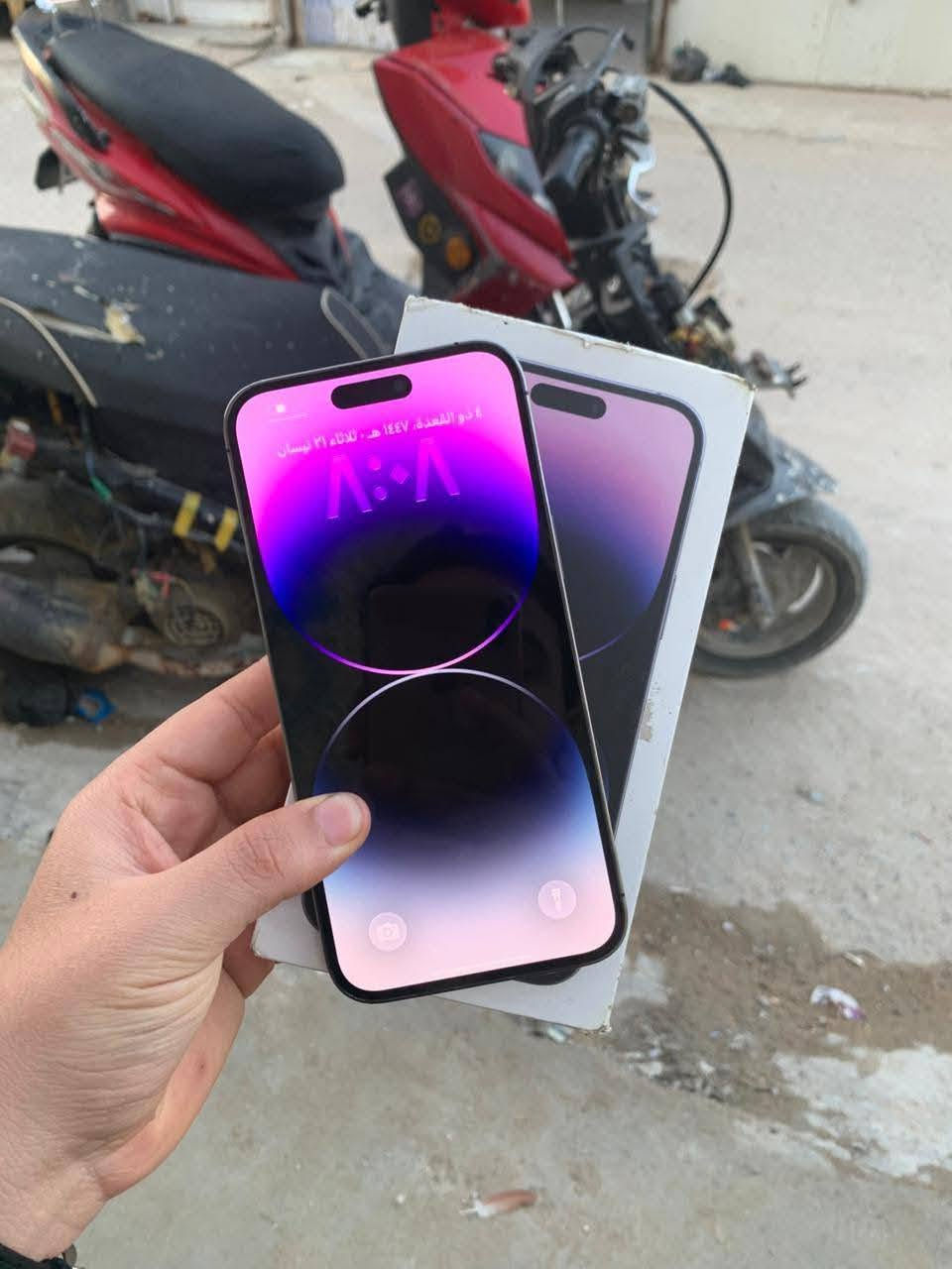 السلام عليكم من رخصة الادمن
متوووفر للبيع
              
📱ايفون 14  برو ماكس
💜 لون بنفسجي 
💾 ذاكرة 256
🔋 نسبه البطارية 82
📞 تك سيم كارت
فول نضافه شرط مامفتوح ولا بي شخط  

الشراي يتفضل خاص لو تصل ويدلل محضور من تعاليق
‏ ***********
