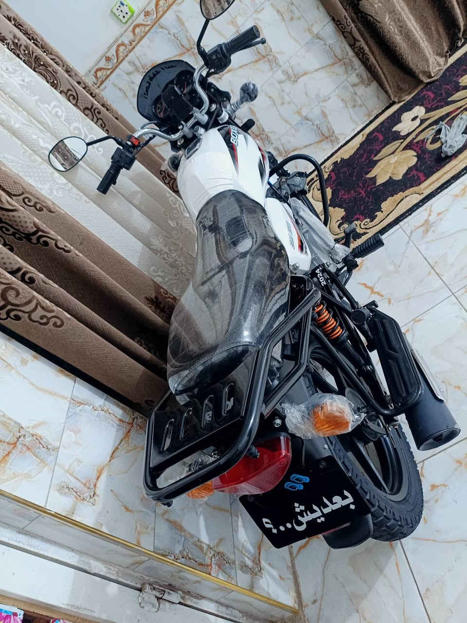 درجه  بوكسر للبيع موديل 2023طالعه 2026شهر4 كفاله عامه تصال على هذا رقم الهاتف ***********
