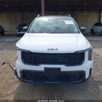 اعلان مزاد 🚗  بالامكان ادخالها على كتاب الشهداء 🔸 نوع السيارة :  كيا س...
