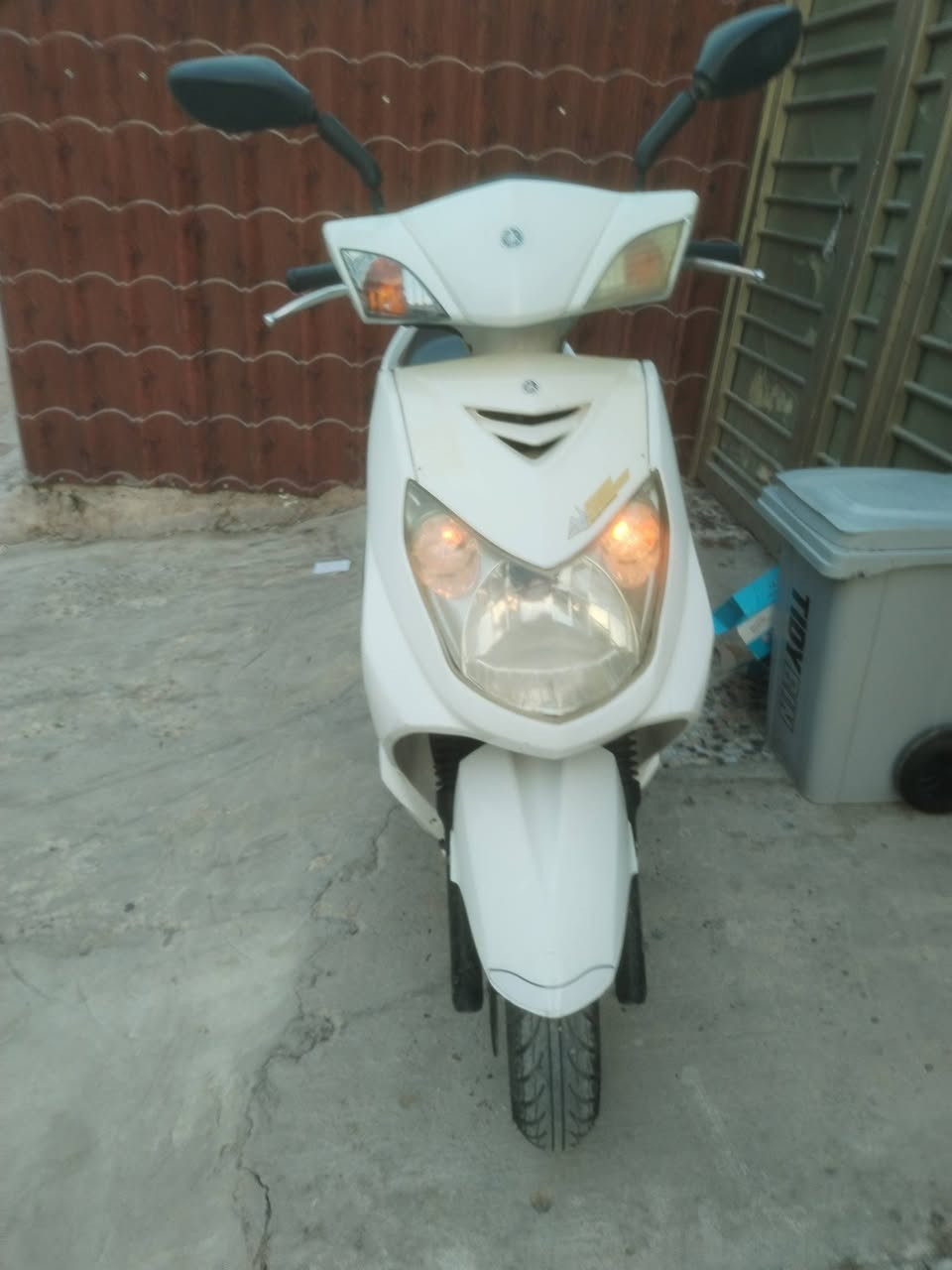 سكنس فحل نوزل كله شغاله اي نقص مابيه نضافه فول دراجه جديده لوك السعر ٧٠٠ بغداد المشتل ***********
