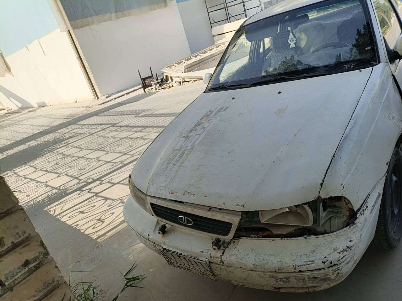 سيارة • للبيع