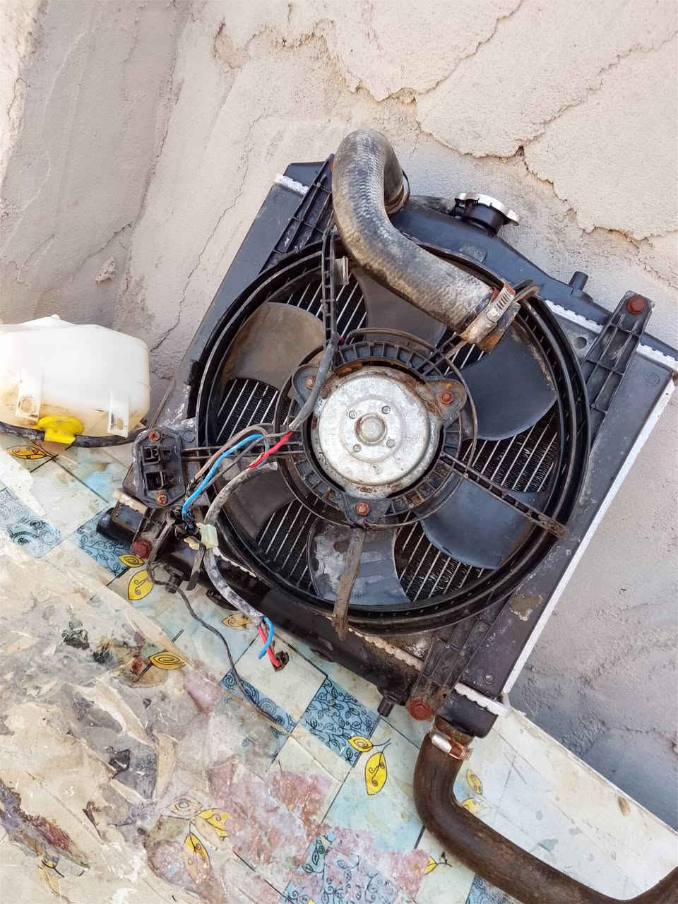 للبيع راديتر سايبا كامل مستعمل نظيف 🚖🛠️
يشمل: راديتر، مروحة بحاضنها، قبق، ودبة التعويض.
.السعر: 30,000 دينار (بيه مجال بسيط).

المكان: البصرة - الصالحية.للتواصل: [***********] واتساب
