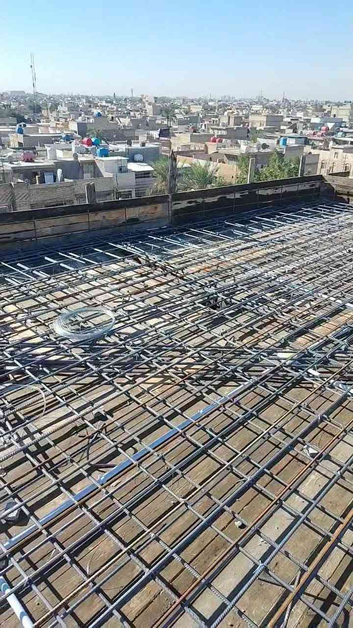 السلام عليكم نشتغل كرسته وعمل نجاره وحداده وصب بناء ***********
