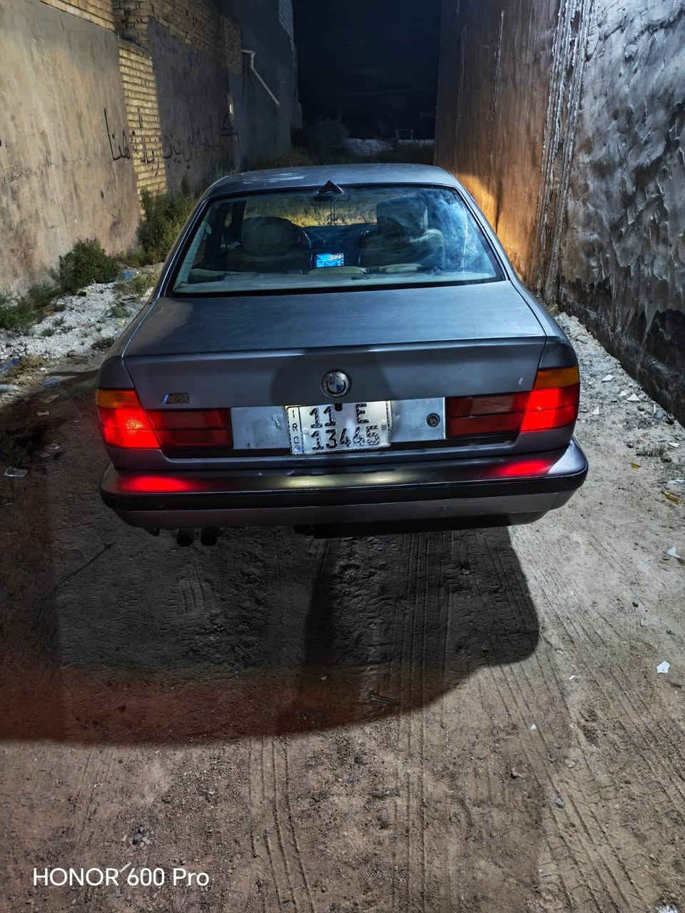 السلام عليكم سياره بي ام للبيع 535 جير ومكينه وحداديه كله جديد رقم انجليزي بغداد بغداد بغداد باب العنوان باب المحاوين سعر السياره 33 ورقه ***********
