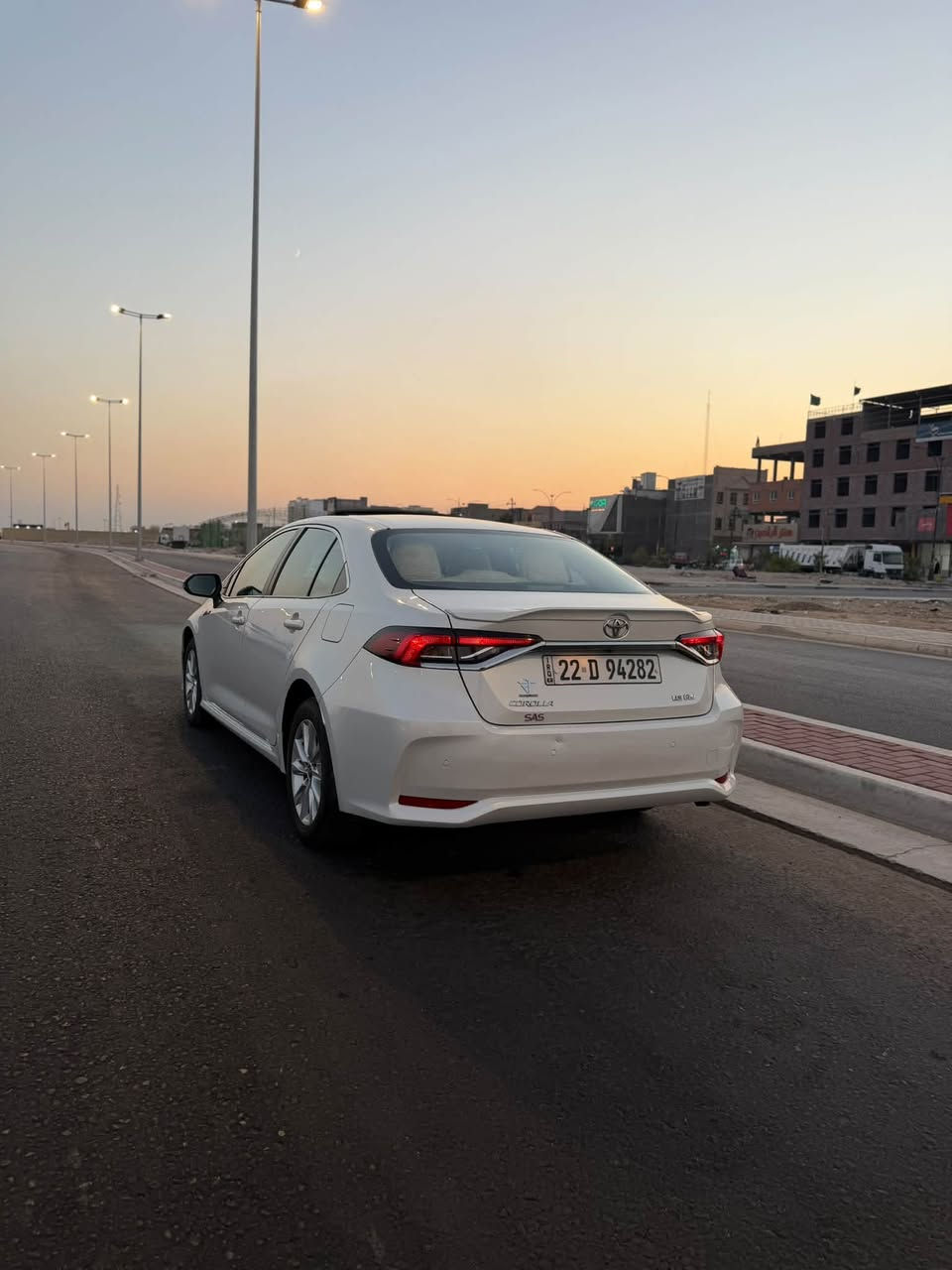 السلام عليكم 
تيوتا كورلا 2024 ساز 
كفاله عامه 
المحرك 1800 بانزين فقط 
حساسات اماميه خلفيه 
لايت LED امامي خلفي 
مري كهربائية + اشاره
شاشة عدادات دجتل 
كامره خلفيه
فتحه سقف 
تبريد قطعتين 
تغليف ارضيه + دوشمه كشنات 
تغليف جام عازل حراره 
رقم اربيل وكاله او تحويل  
السعر 182
مكان السياره البصره 
للأستفسار 
*********** 
*********** 
موجود واتساب ☎️

