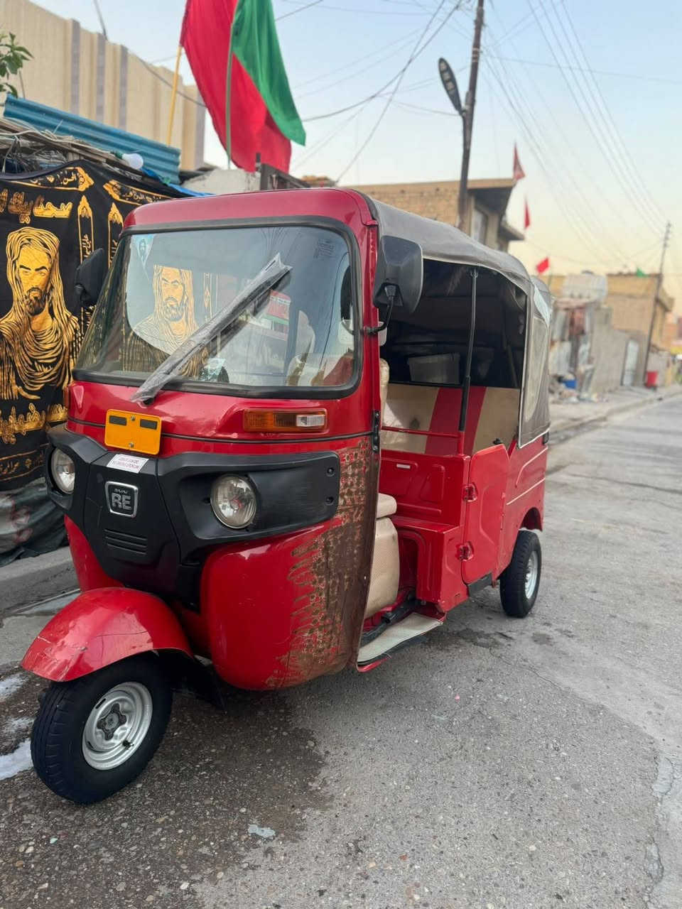 تكتك 2023 شهر 11للبيع كفاله عامة بيها ضربة بسيطة بالغد فقط  موضحة بالصورة الشراي يتصل ***********
اوراق مو رقم
