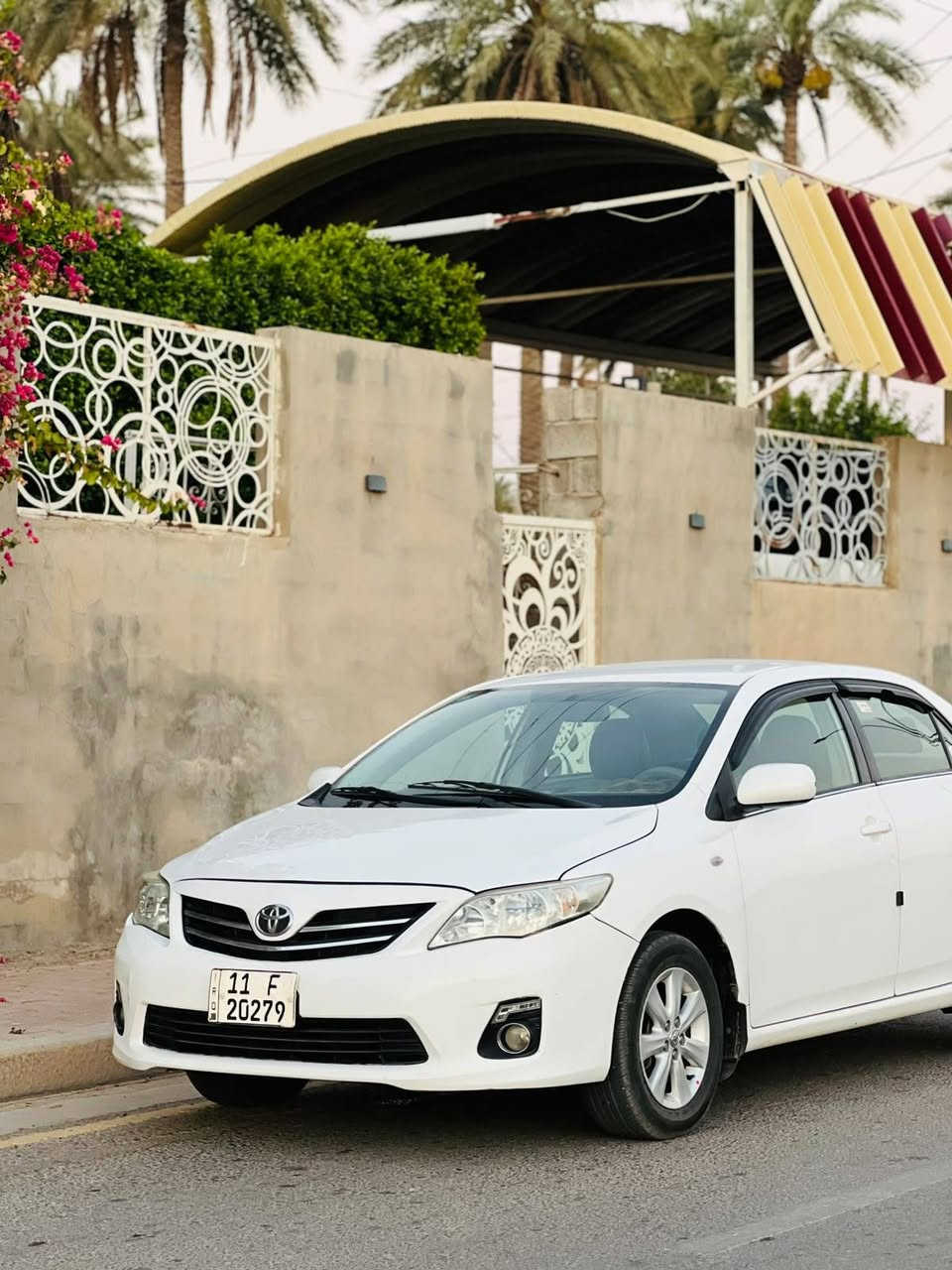 #السلام_عليكم 
كورلا 2011 
خليجي   
الشركه العامه
رقم بغداد دولي
مكفوله كفاله عامه من الصبغ والضربه التبديل
سياره جاهزه من كلشي وما ناقصه شي 
محرك 1800 كير ومحرك مكفولات 

العنوان صلاح الدين قضاء بلد
رقم صاحب السياره 
***********
***********
