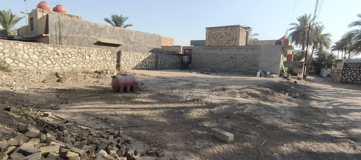 قطعه ارض ٦٠٠ متر زراعي بيهه قرار تطويب كامله خدمات مي وكهرباء منطقه هادئه ومكان جميل السعر خاص للاستفسار 
***********
