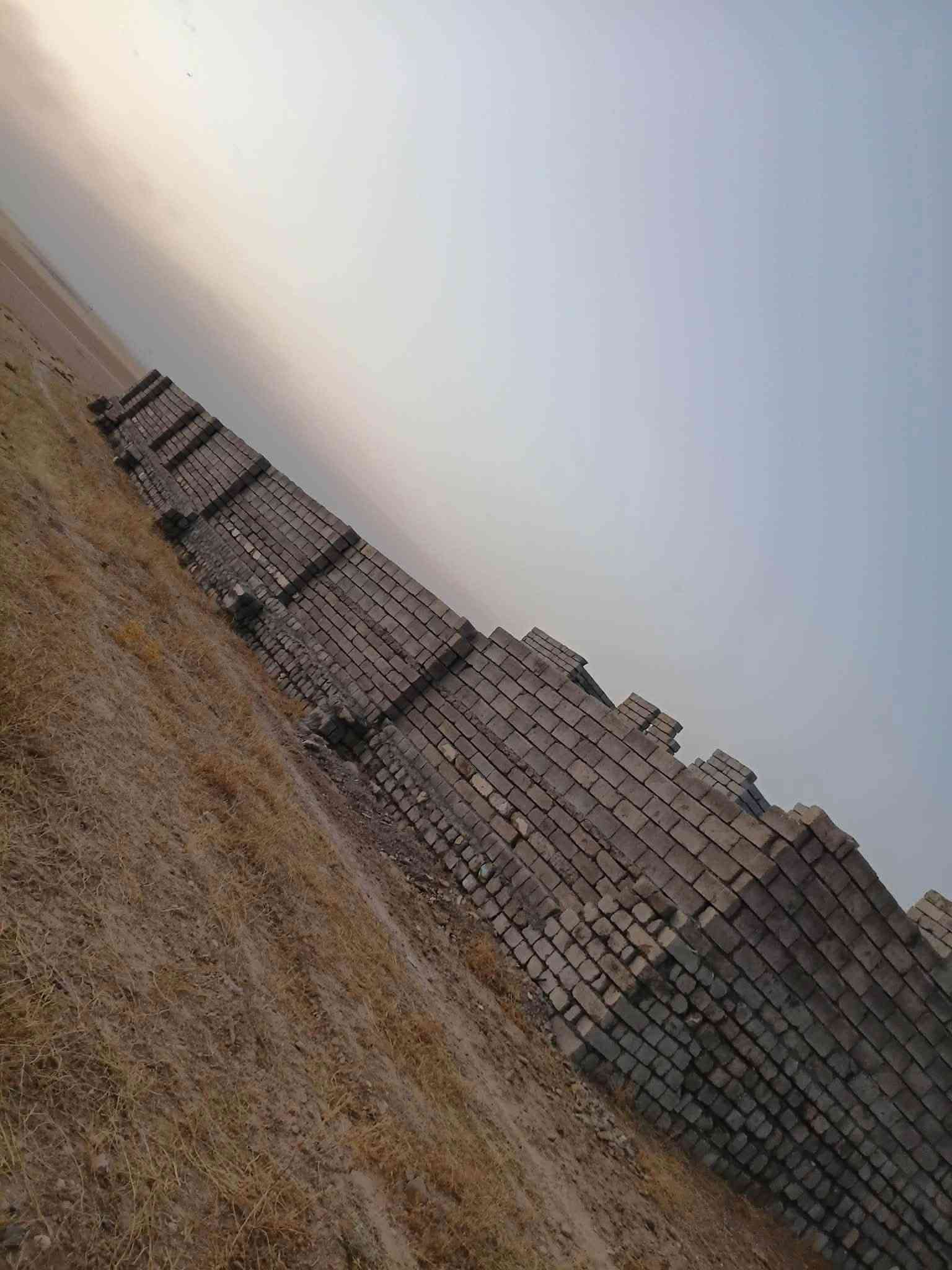 مكلف بالنشر موجود رقم صاحب البيت التفاصيل كلهن مااعرفهن
اسلام عليكم
هيكل للبيع مساحة الارض دونم 
مساحة البناء ٢٥٠ شقل درجة اولة 
واصل ماي وكهرباء
العنوان قريه السرت
يرهم مقدمة وبل شهر حسب الاتفاق

‭***********‬
