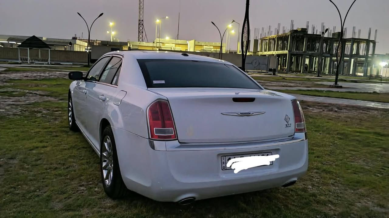 اوبامه موديل 2012كندي كفاله من الضربه والصبق والفتح فقط داير جاملق الخلفي صبق والباقي كفاله عامه مكينه والكير والتبريد والحداديه والتخم تاير كله كفاله رقم بصره جديد تحويل سعر 160عنوان بصره *********** البصرة, العراق
