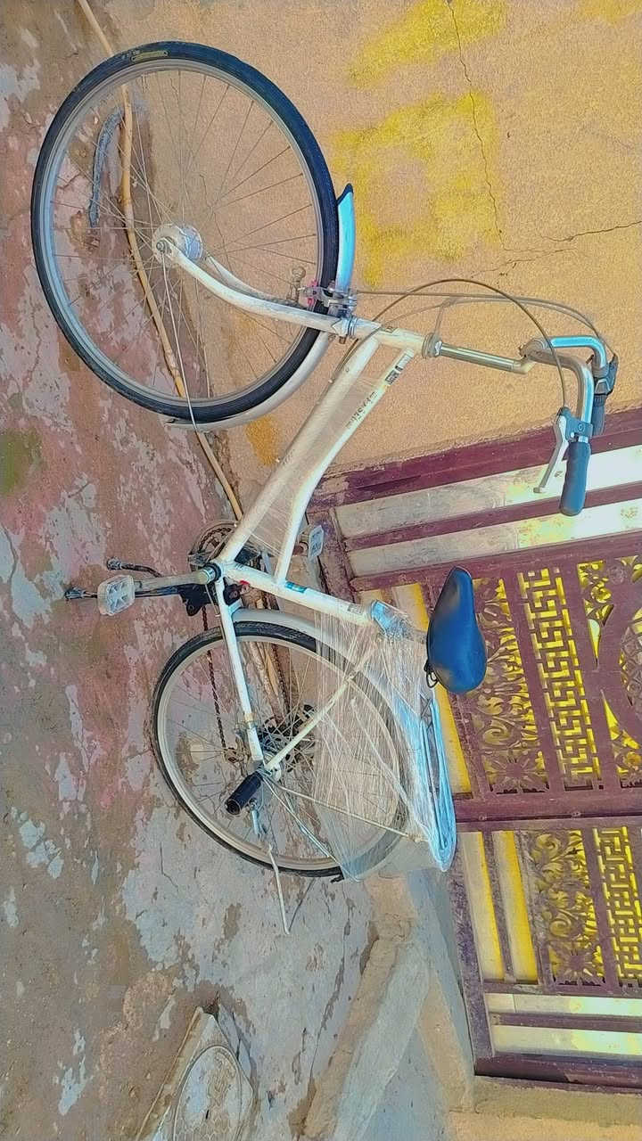 سلام عليكم باسكل لبيع موديل 21 باسكل نضيف ***********
