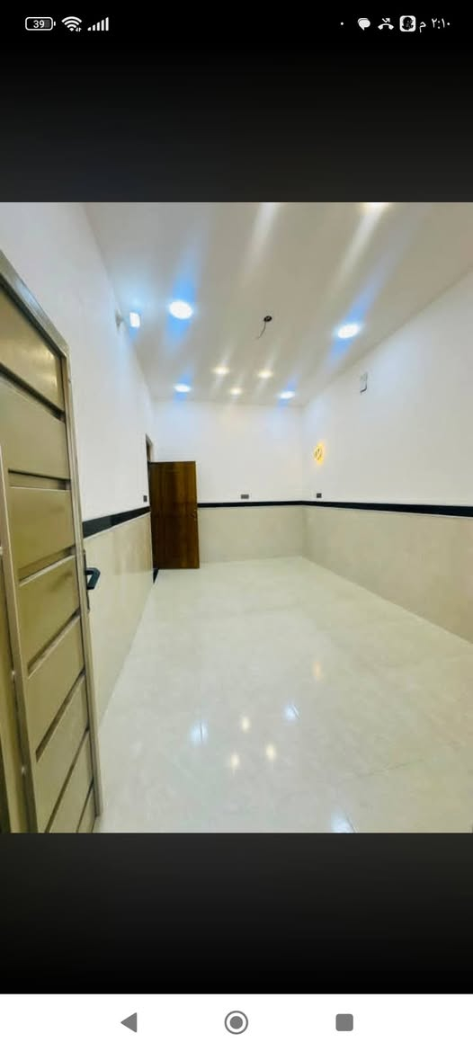 دار للبيع المساحه 100 متر بناء درجه اولى وحديث حي الشيشان الثانيه ظهر شارع 30 رقم الهاتف ***********

