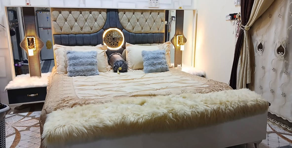 غرفه اخشاب تركي جديده بعدهه بجيسهه شتروهه ب٥ هيه ولمندر طابقين ضغط عالي ..ويردوهه ب٣ وربع. التفاصيل ع هاذه الرقم ***********
